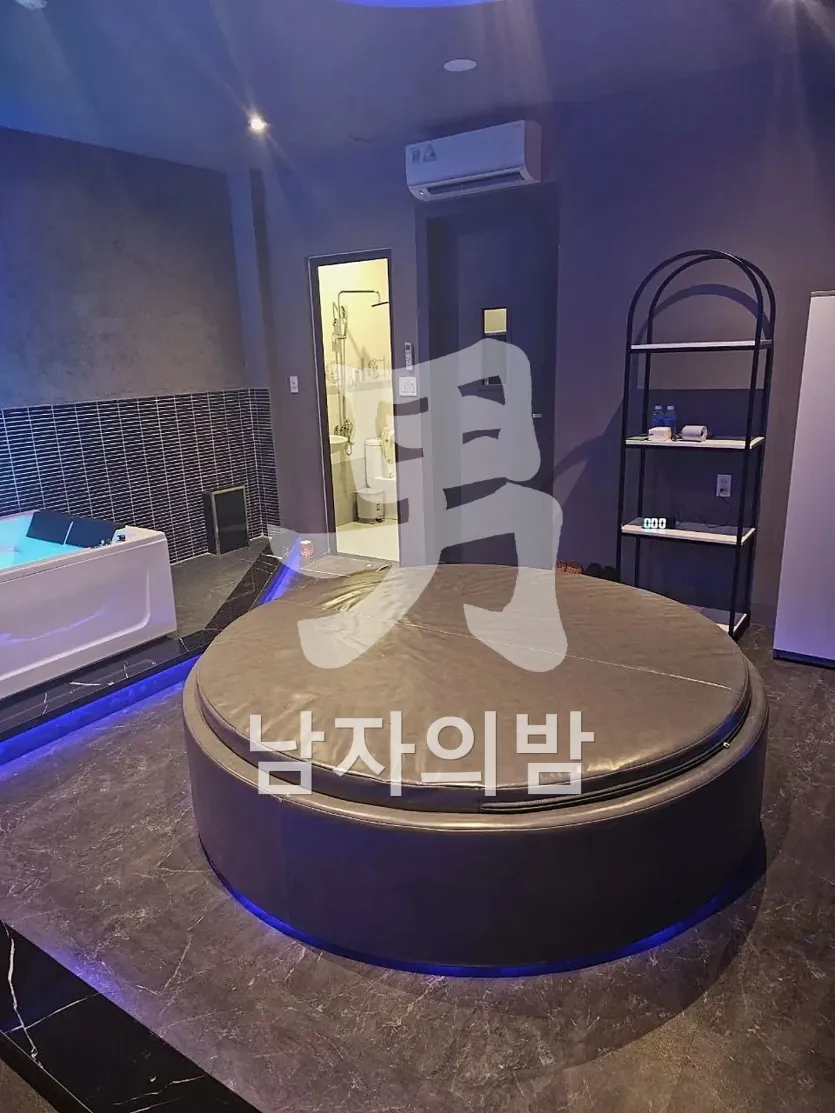 나트랑 나우 스파 정돈된 룸 전경