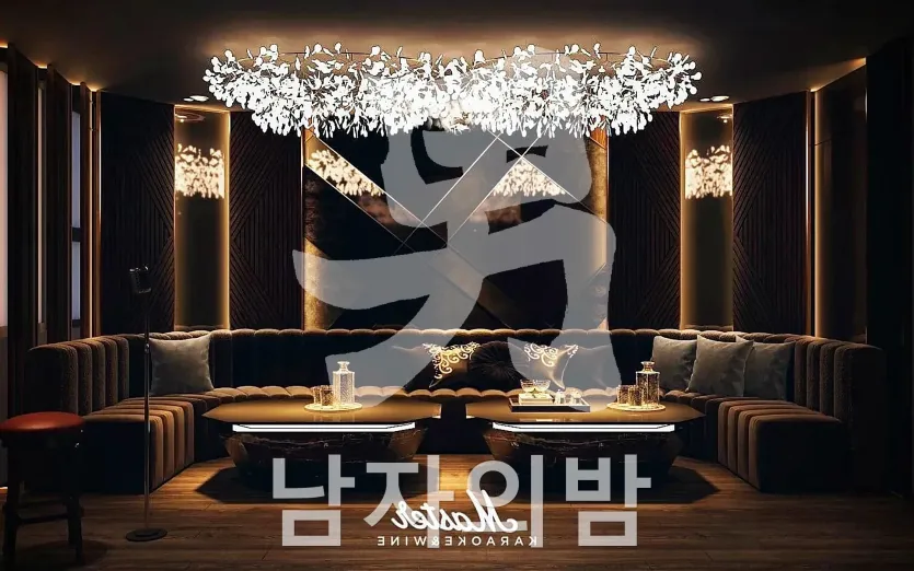 나트랑 마스터 가라오케 소파 좌석과 테이블 배치
